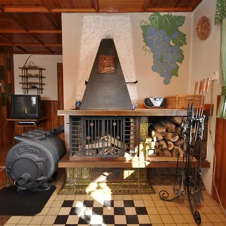 Holiday home Chata Mila *